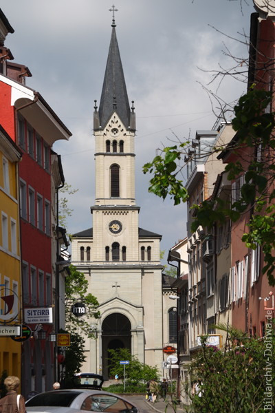 Konstanz Basilika sptgotische Stephanskirche Altstadt bei Tageslicht