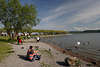 Radolfzell Strand am ZellerSee Menschen Wasservögel Landschaft Bodensee