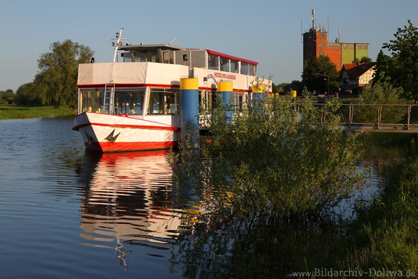 Schiffsanleger Bleckede Fluufer Fotos Elbe Wassersteg Schiffsbilder Hezog von Lauenburg