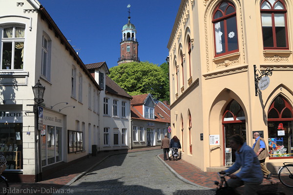 Leer Altstadt Kirche Gasse Turmblick Foto Ostfriesland Architektur Landschaft