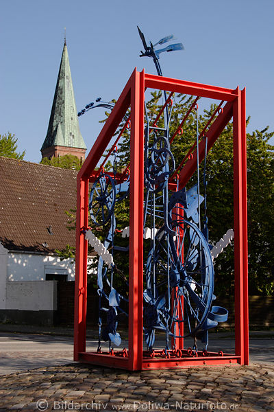 Kunstwerk Exponat im Freien Landwirtschaft-Museum Meldorf Bild 701130 Austellung am Jungfernstieg