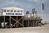 Arche Noah Foto Strand Restaurant auf Pfahlen in Nordsee St. Peter Ording Küste Landschaft