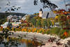 Schluchsee in Herbst Wasserufer bunte Farben Stadtlandschaft Hochschwarzwald in Bild