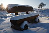 Schneebank in Winterlandschaft Sonnenstern Naturbilder weiße Naturstimmung