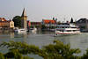 Schiffe in Hafenbucht Insel Lindau Bodensee Wasser Flotte Reiseschiff Austria Passagiere