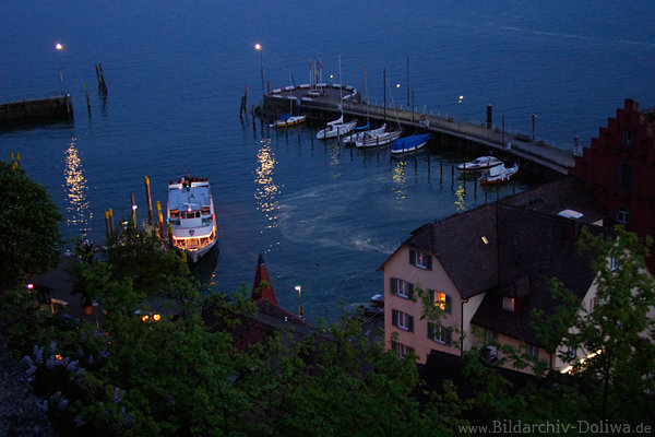 Hafen Meersburg Mole am Burg Abendstunde Nachteinbruch Dmmerung ber Wasser