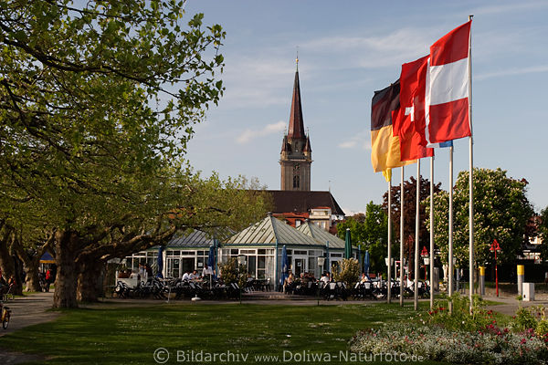 Radolfzeller Mnster ber Cafe am Seeufer