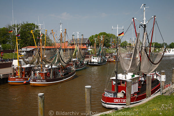 Krabbenflotte, Krabbenfischer, Greetsiel, Hafen, Schiffe, Wasserlandschaft, Sielhafen
