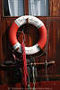 802617_Krabbenkutter Rettungsrad Foto, Schiff-Holzwand, Fenster-Gardinen, Sechs Gebrder Greetsiel