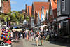 Pln Fusszone Spaziergnger Lange Strasse Urlaubsfeeling