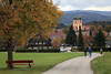 St. Mrgen Wanderer Weg Foto Herbstbaum Bank Kloster Doppeltrme Blick